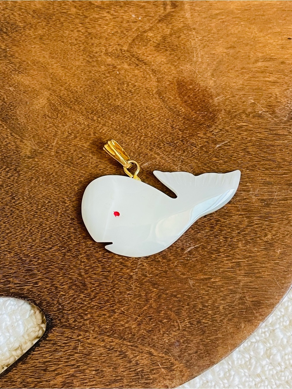 Vintage Carved Mother of Pearl MOP White Whale Pendant 1.5"